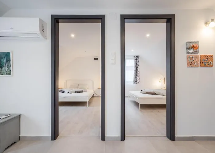 Sol דירה באלאטונספזד